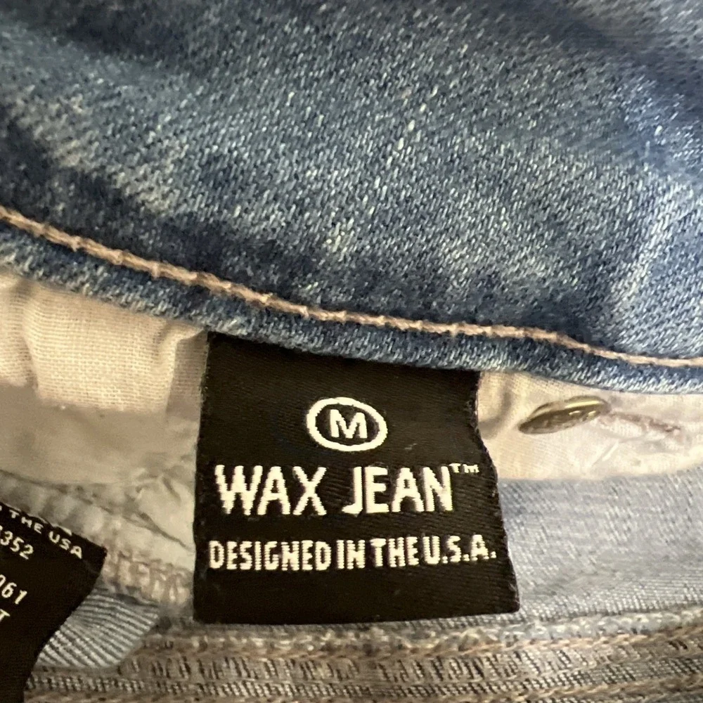 Wax‎ Jean Collection Women's Blue Jean Shorts Size M Distressed
